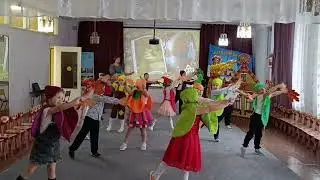 #Листопад танец в детском саду №21. Подготовительная группа "Звëздочки", г.Новомосковск, 25.10.2023г