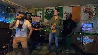 A Hour of freestyles for ya Moms