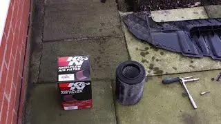 Alfa Romeo giulietta air filter changed