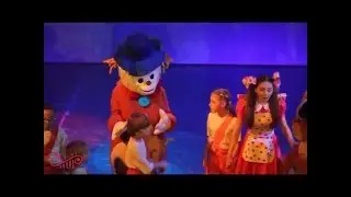 Шоу-спектакль с ростовыми куклами 