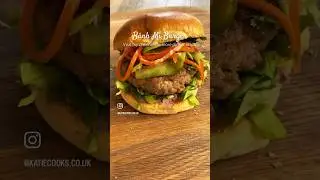 Bánh Mì Burger, trying some new Ep.1 😋  full recipe on my website. #easyrecipes #burger #fyp