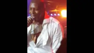 Joe  performing "I Wanna Know" @BB Kings NYC August 21, 2016