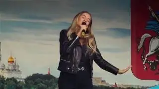 Катя Савельева на День города Домодедово, 2016 г. Песня "Звезда"