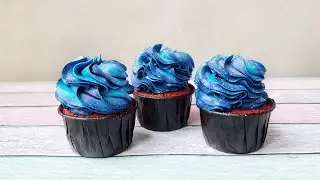 Space Cupcakes 🔹️ Cream Cheese Frosting Recipe for Cupcakes.