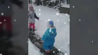 Первый снег!!!Прогулка с братом)))