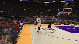 BULLS AT LAKERS
