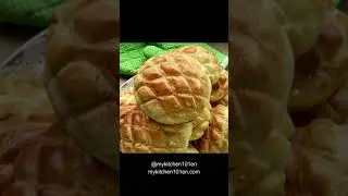 What is your favorite kind of bread bun? 
