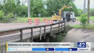 Jackson pastor concerned about sinkhole near bridge