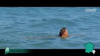 JE ME BAIGNE NU DANS LA MER ! ET VOUS ?