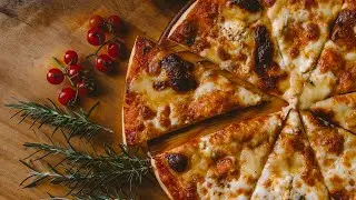 This is a Pizza Video [ITALIAN CUISINE]