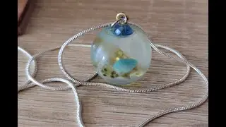 Resin Rose Petal Silver Shimmer Necklace with Semi-Precoius Stones