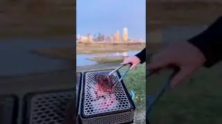 Have you ever seen anyone grill on a motorcycle? Well...Now you have!