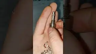 Как выглядит белое золото?Редкая деталь 
