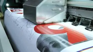 ✅ Широкоформатная печать на баннере