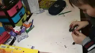 Делаем чужого из пластилина