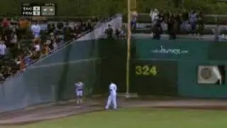Amazing baseball play