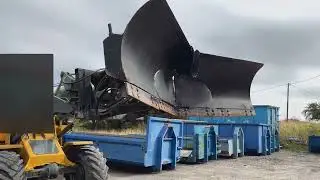 Volvo L35Z med 3 redskap