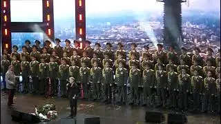 Олег Газманов Москва звонят колокола! Юбилейный концерт Жить Так Жить! Крокус Москва 23 11 2018