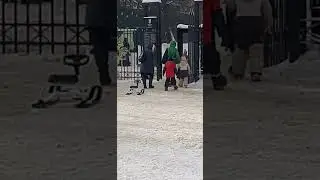 Рабы не видят рабства своего.