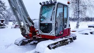 Installing a Diesel Heater in the excavator and testing it