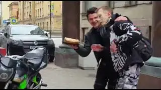 Мотоциклисты поздравляют с днем рождения