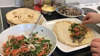 Lebanese beef and hummus wrap 🌯