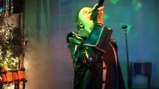 ROCK IS ALIVE!