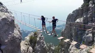 Ай-петри. Мост между скал