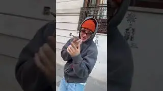 Cuando llegas a un party y la que te gusta ta con otro..🥴🥴🤣🧡