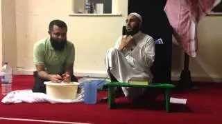 Practical demonstration of the Wudu (Umdatul Ahkaam lesson) with IslamNelson