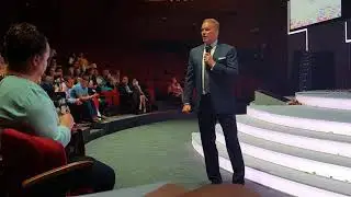 Магнус Бренстром на Золотой конференции в Мадриде 2018
