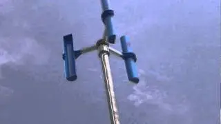 VERTICAL AXIS WIND TURBINE ( VAWT ) 3 BLADE