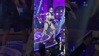 Robot canta 