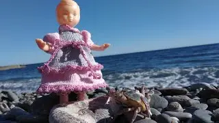 Вязаное платье и труселя для Дюймовочка (АКСИМ). Анонс  старинных узоров и технологий вязания.