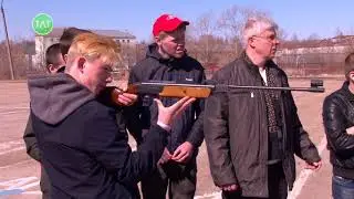 День призывника для студентов колледжа