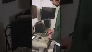 31 days 31 beat ➖ day 26 mindonmymoney #jamuary #shorts #beats #lofi #boombap #mpc