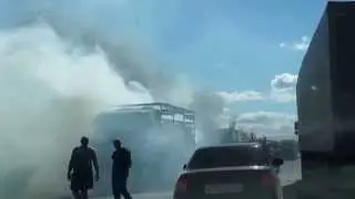 Фура горит