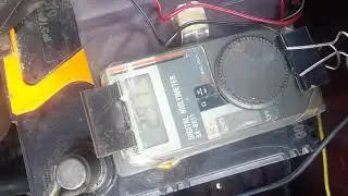 Testing Toyota Unser OBD1 port with multimeter