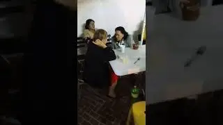 Las Jilguerillas (Amparo) y (Rita) del Dueto Rita y Jose - En las Cantinas - Bohemia