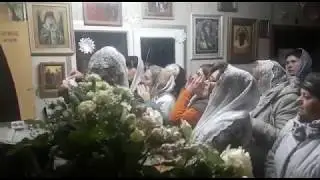 Слава в Вышних Богу, пойте Небеса