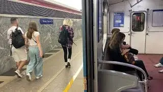 Поездка на «Ема» от станции «Площадь Ленина» до «Площадь восстания»