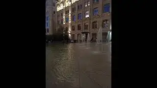 В центре города