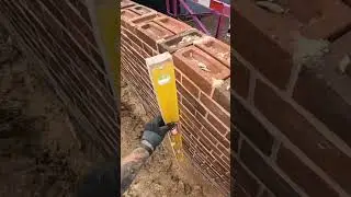 1000 bricks a day every day I work! Bring it home for the family 👊🏻👊🏻🧱#bricklaying #constructio