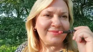 All Avon Lady Lipstick Shades / Swatches