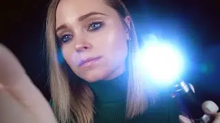 ASMR | Doctor inspects your ears thoroughly (sleep aid)