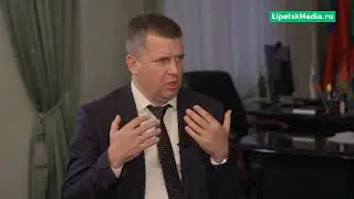 Дмитрий Аверов - о транспортных картах, судьбе 1,4 млрд рублей и расселении жителей самостроя