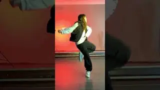 #dance #dancechallenge #chrisbrown #dancer #dancevideo #shorts #challenge  #танцы #urbanacademy