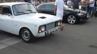 москвич 412 делает бмв
