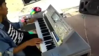 hot biduan telanjang !!! LUCU !!! ORANG GILA GOYANG PEDANGDUT