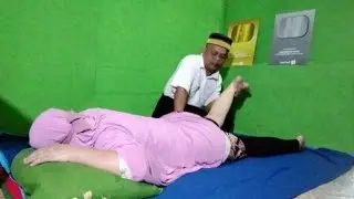 PIJAT IBU BERHIJAB || Pijat Amalia Mamuju